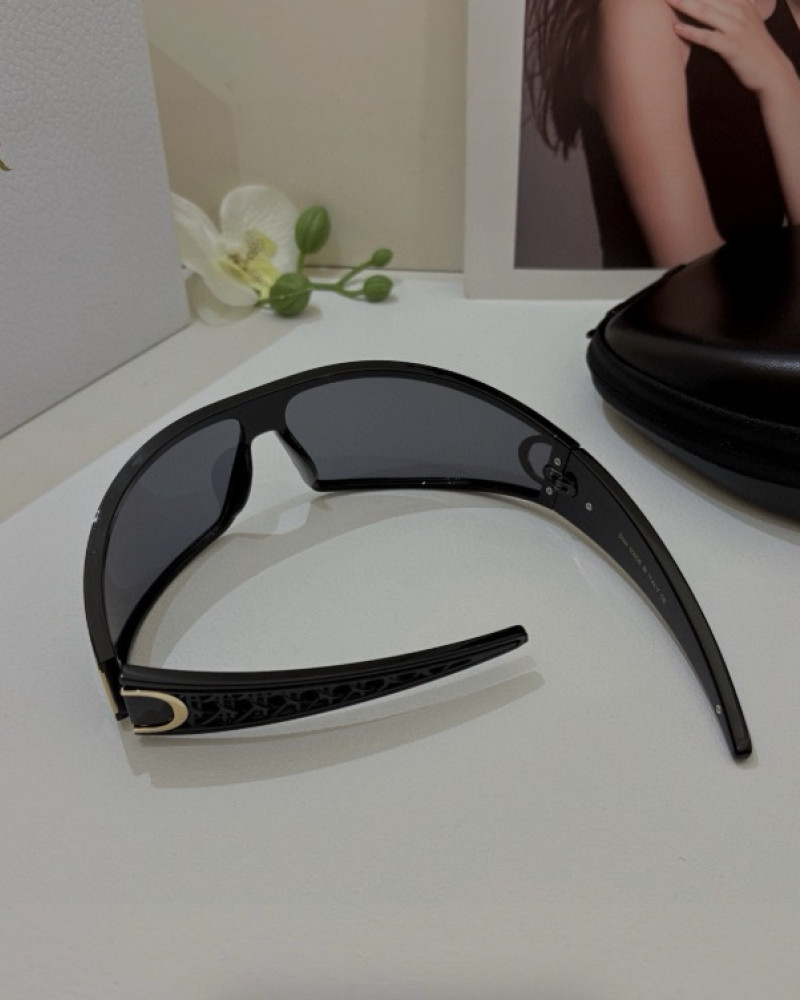Christian Dior VeryDior M1U Glasses 