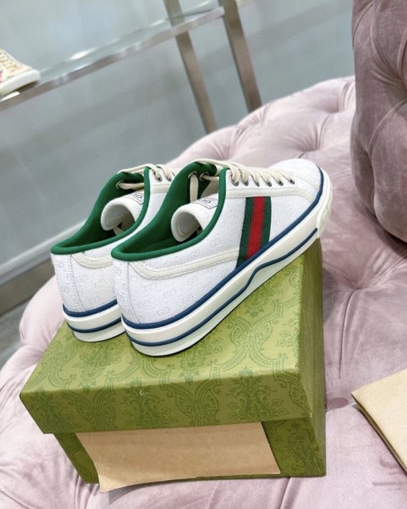 Gucci Screener GG Sneakers