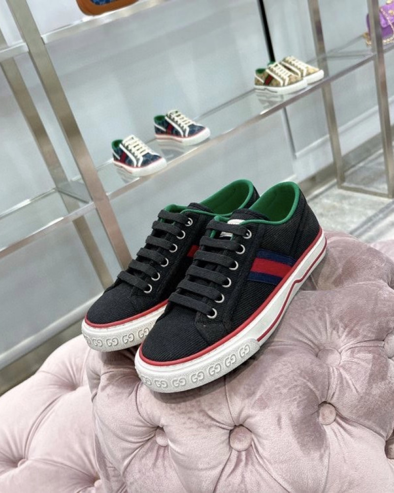 Gucci Screener GG Sneakers