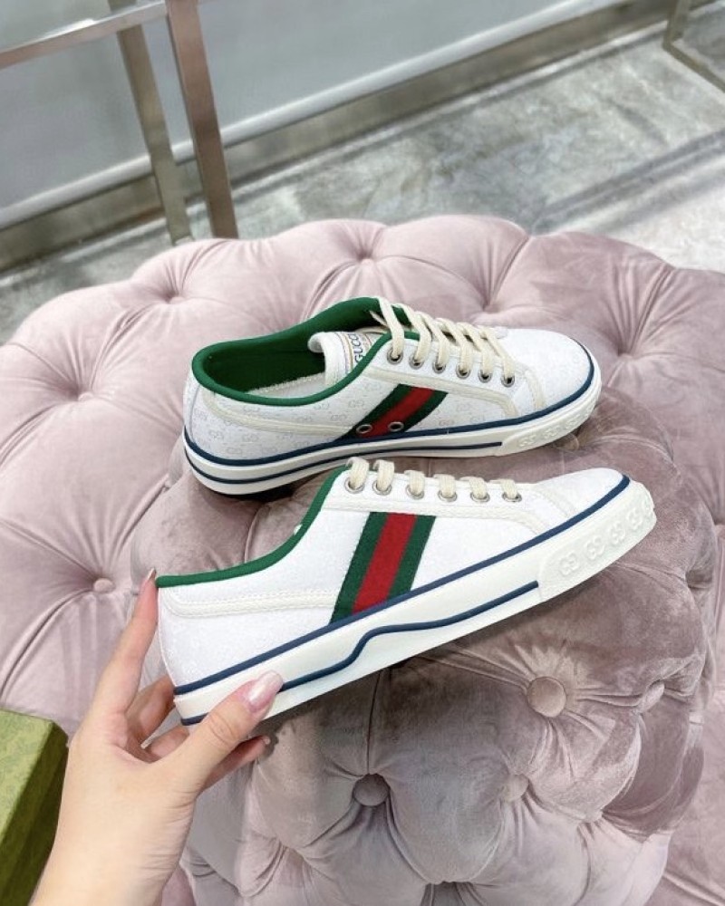 Gucci Screener GG Sneakers