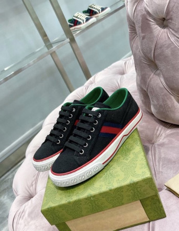 Gucci Screener GG Sneakers