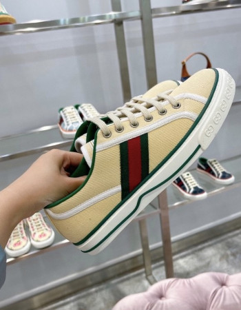Gucci Screener GG Sneakers