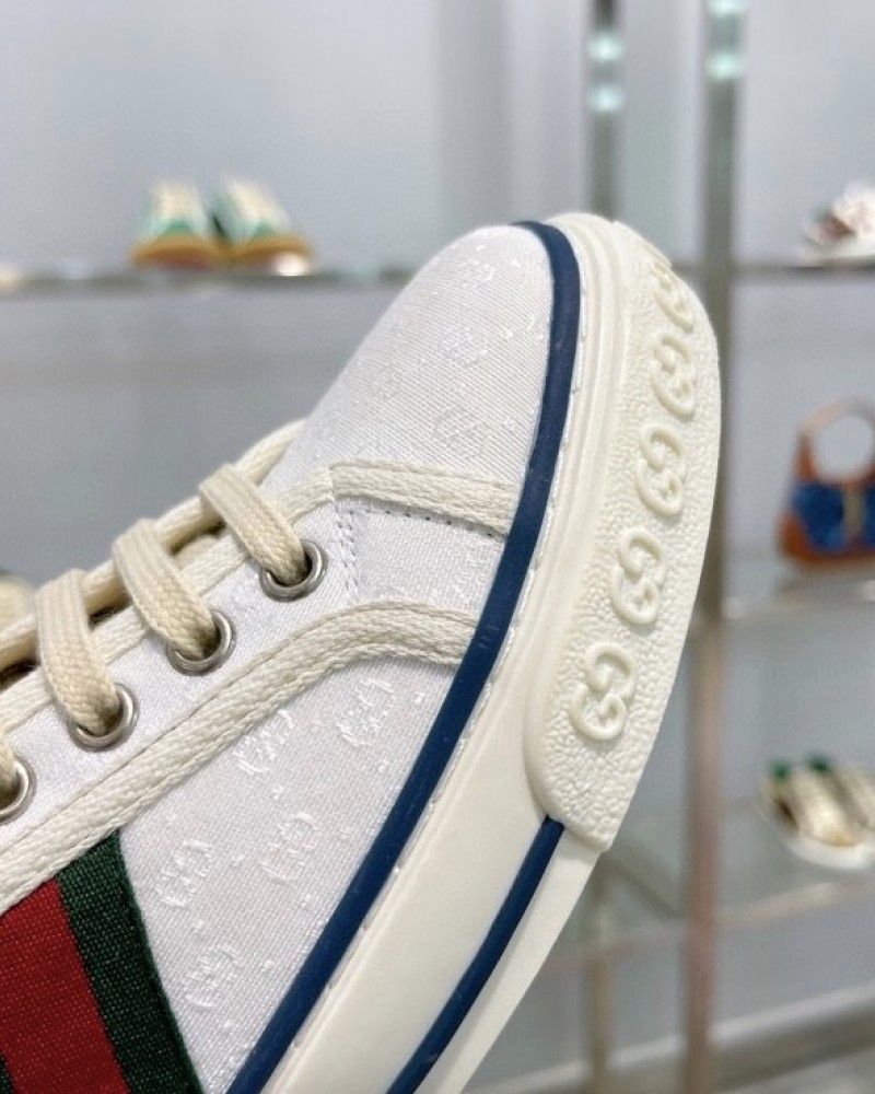 Gucci Screener GG Sneakers