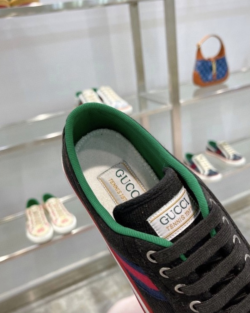 Gucci Screener GG Sneakers