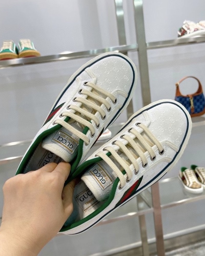 Gucci Screener GG Sneakers