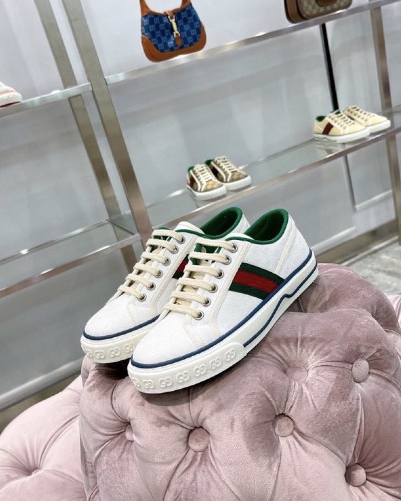 Gucci Screener GG Sneakers