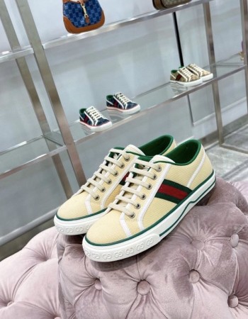 Gucci Screener GG Sneakers