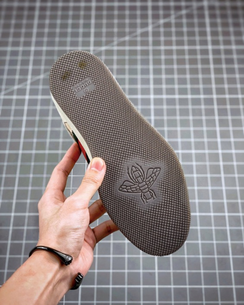 Gucci Screener GG Low-Top Sneakers.