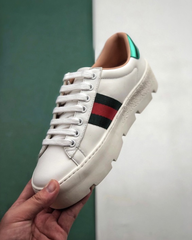 Gucci Platform Ace Sneakers Embroidered Bee.