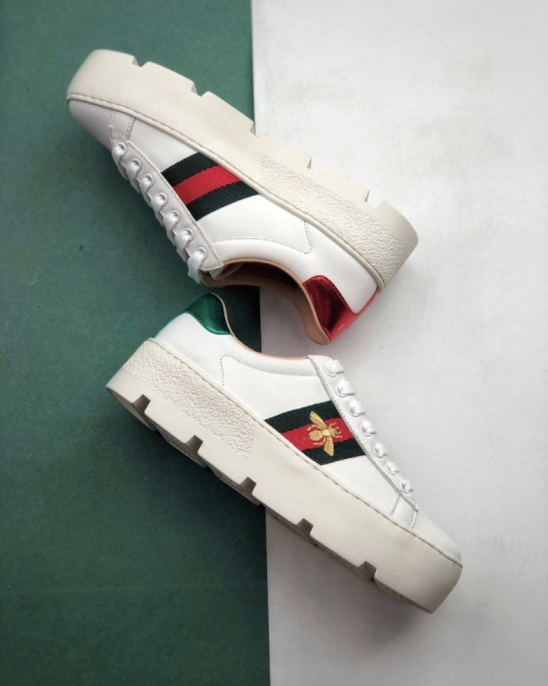 Gucci Platform Ace Sneakers Embroidered Bee.