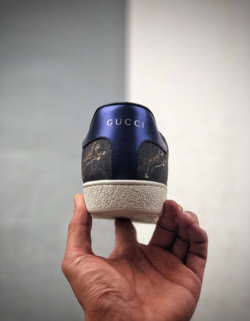 Gucci Ace GG Supreme Sneakers Tiger Monogram