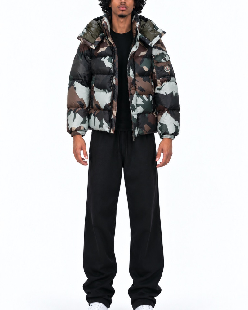 Moncler Mosa Geometric-Print Hooded Down Jacket – Multicolor
