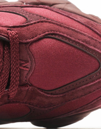 New Balance 9060 “Burgundy”