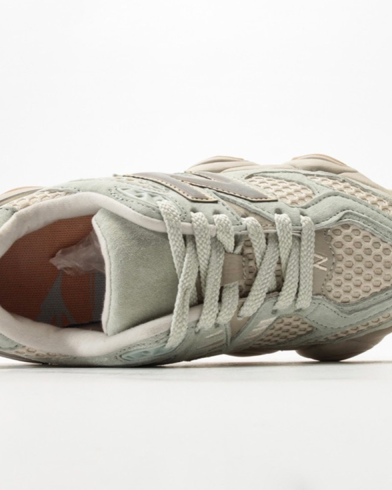New Balance 9060 “Driftwood”