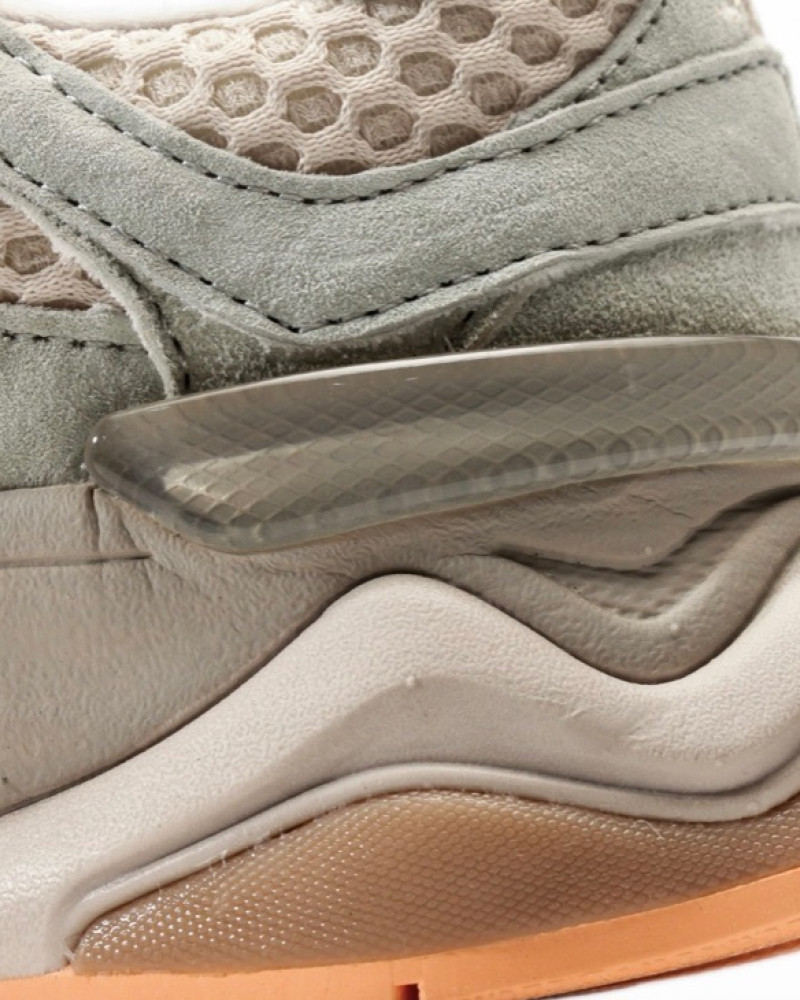 New Balance 9060 “Driftwood”
