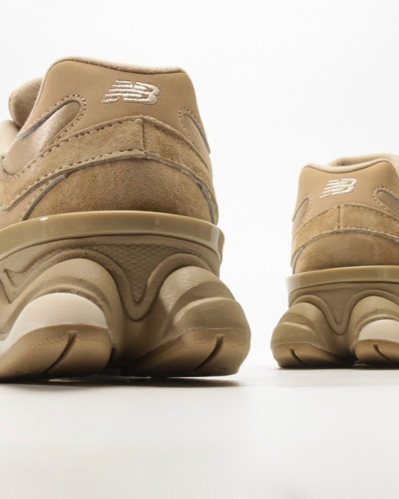 New Balance 9060 “Driftwood Beige”