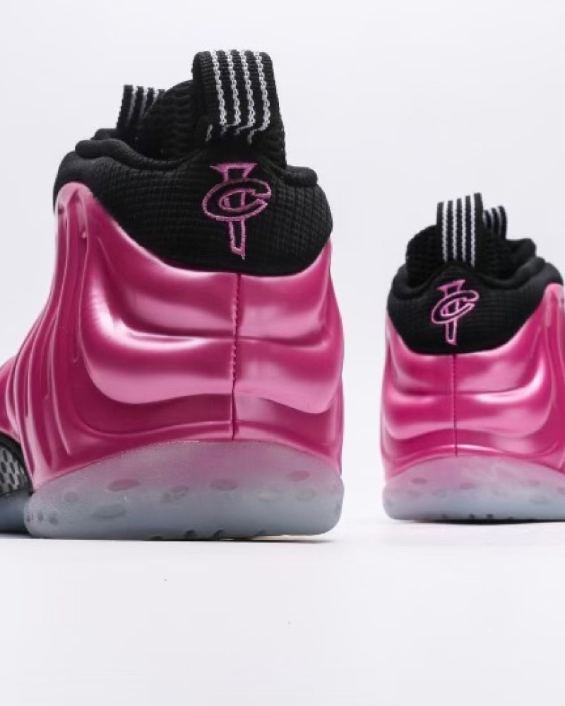 Nike Air Foamposite One "Rust Pink"