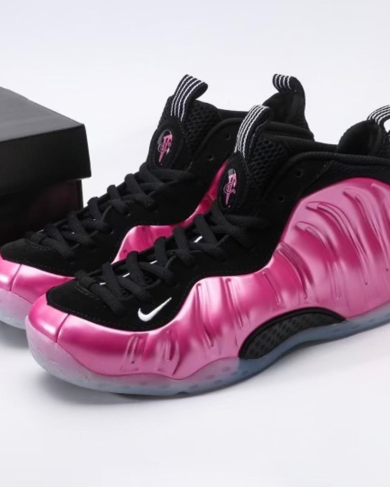 Nike Air Foamposite One "Rust Pink"