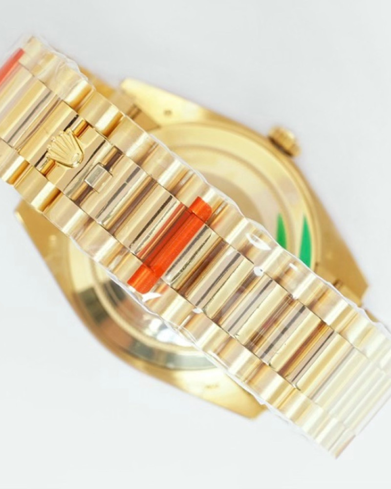 Rolex Day-Date Yellow Gold President Watch
