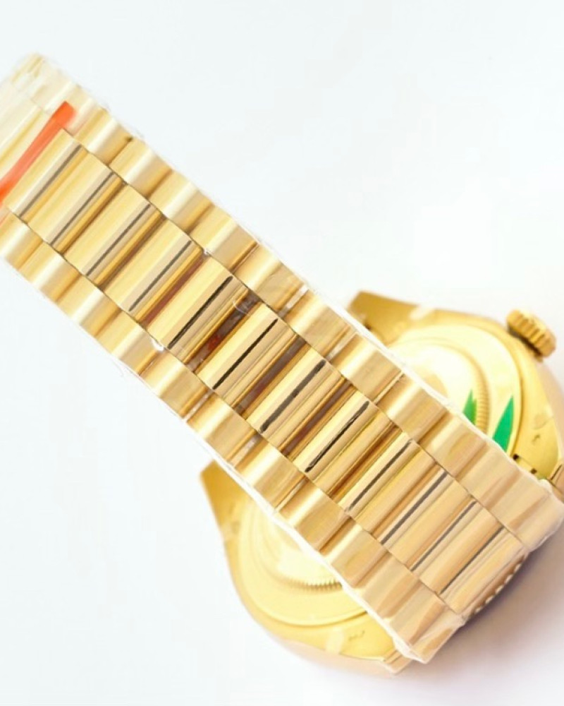 Rolex Day-Date Yellow Gold President Watch