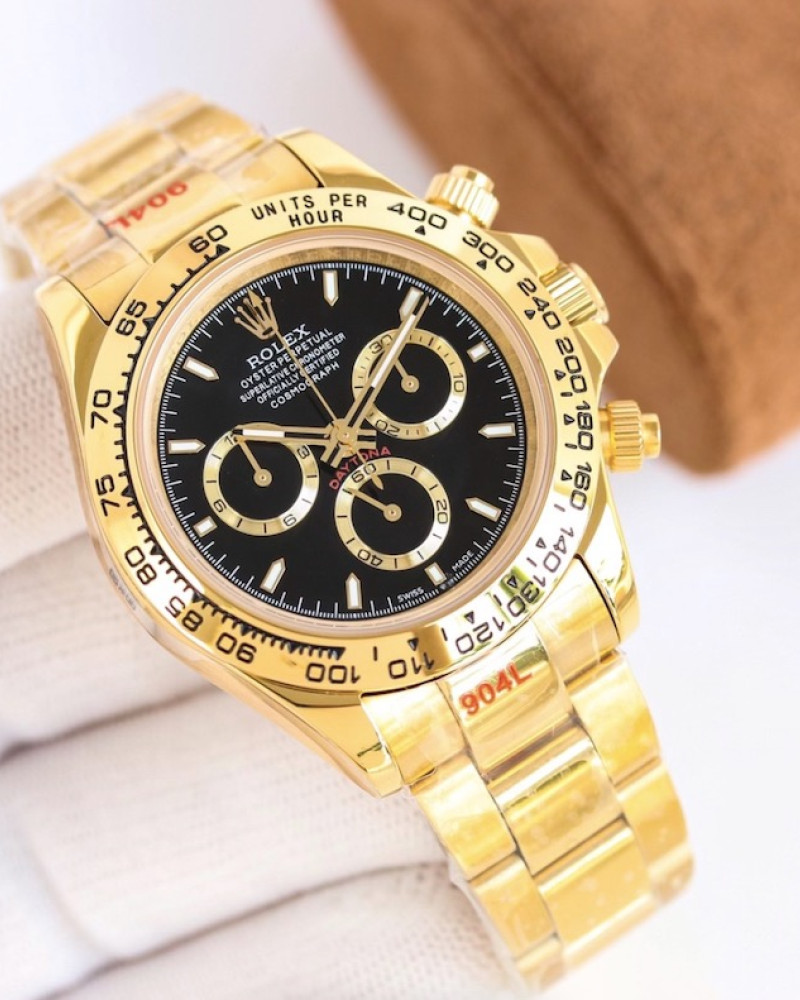Rolex Cosmograph Daytona Yellow Gold Black Dial Chronograph Watch