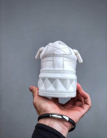  Valentino Garavani Rockstud XL Sneakers white