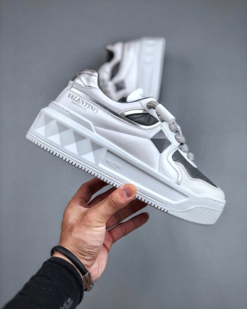 Valentino Garavani Rockstud XL Sneakers White/Grey