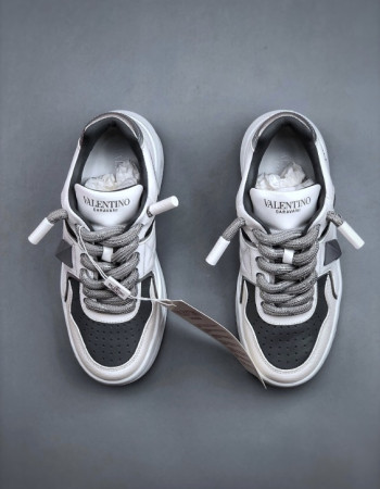 Valentino Garavani Rockstud XL Sneakers White/Grey