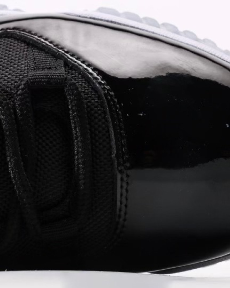 Air Jordan 11 Retro ‘Space Jam’