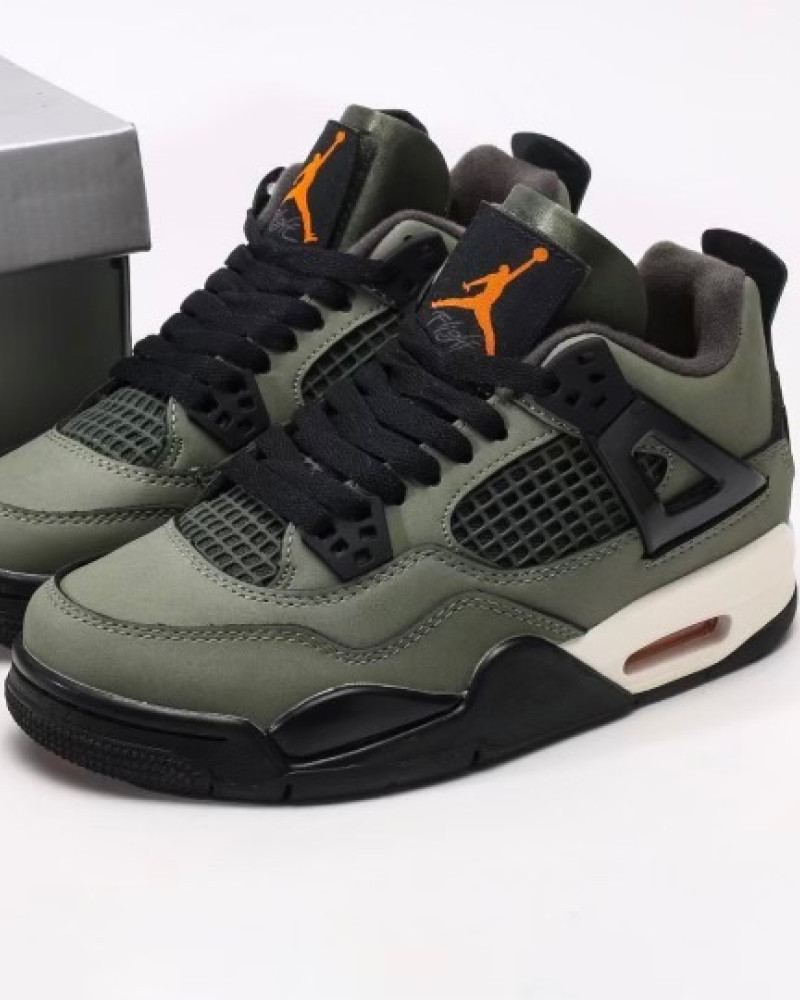 Air Jordan 4 "Undefeated" 