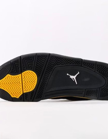 Air Jordan 4 Retro "Yellow Thunder"