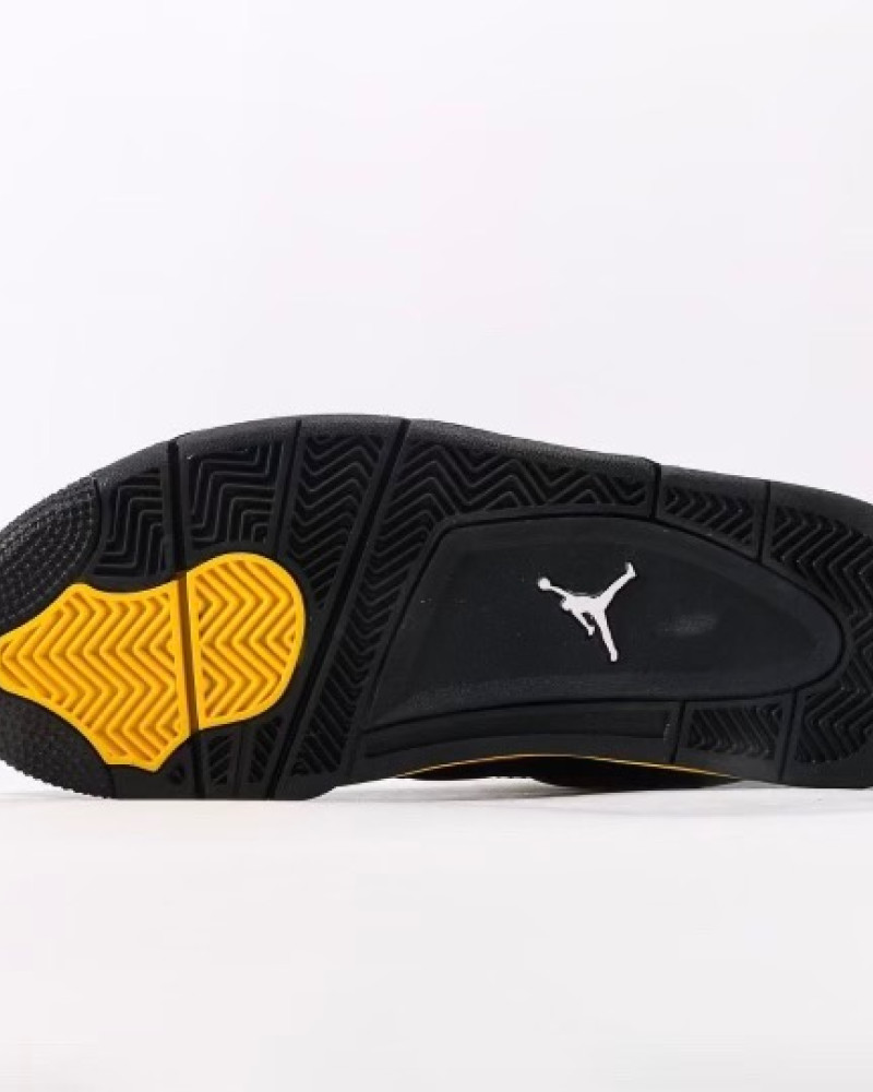 Air Jordan 4 Retro "Yellow Thunder"