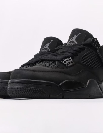 Air Jordan 4 Black Cat (2025) 