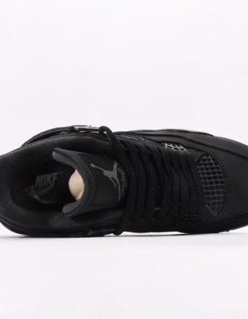 Air Jordan 4 Black Cat (2025) 