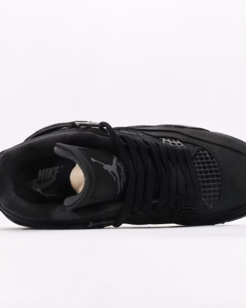 Air Jordan 4 Black Cat (2025) 