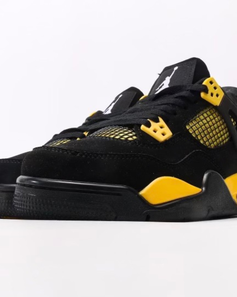 Air Jordan 4 Retro "Yellow Thunder"