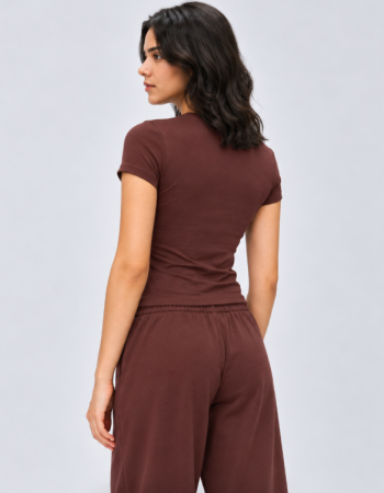 Alo Yoga Alosoft Finesse T-Shirt – Distilled Coffee