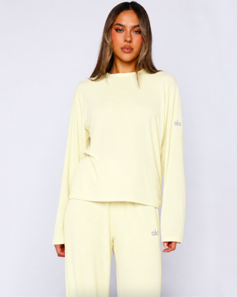 Alo Yoga Alosoft Finesse Long Sleeve & Wide-Leg Pant Set – Light Yellow