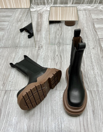 Bottega Veneta Chelsea Boots 