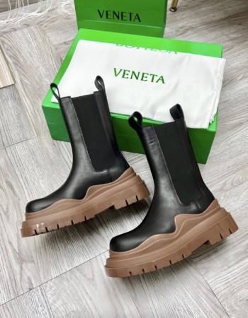 Bottega Veneta Chelsea Boots 