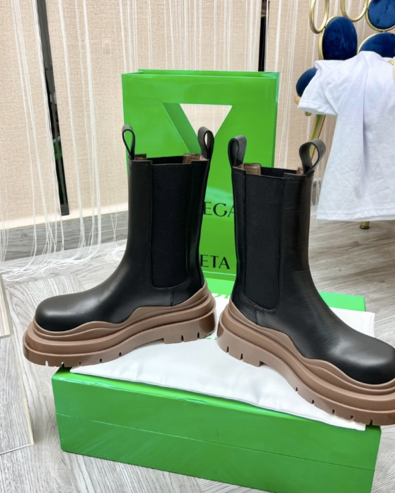 Bottega Veneta Chelsea Boots 