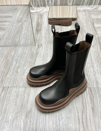Bottega Veneta Chelsea Boots 