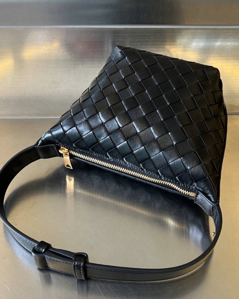 Bottega Veneta Intrecciato Bag