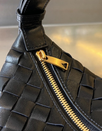 Bottega Veneta Intrecciato Bag