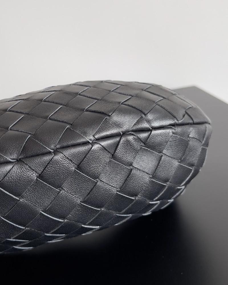 Bottega Veneta Jodie Bag 