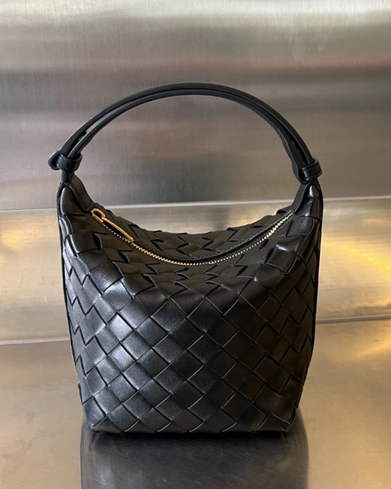 Bottega Veneta Intrecciato Bag