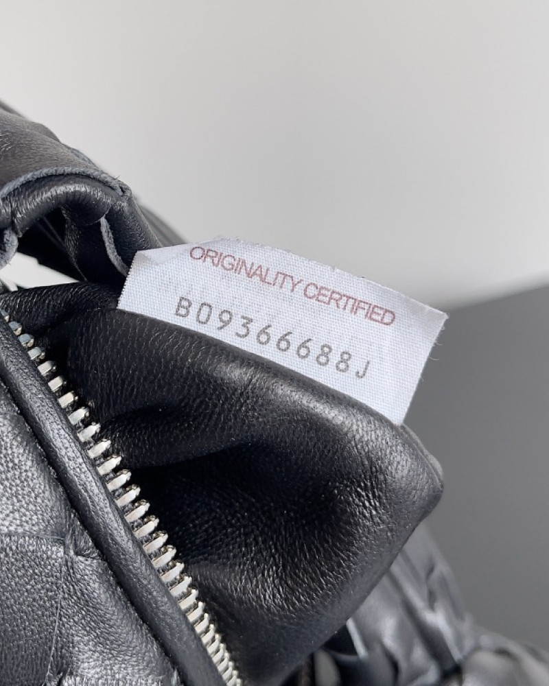 Bottega Veneta Jodie Bag 