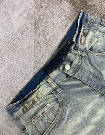 Amiri Jeans 