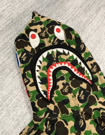 BAPE HOODIE 