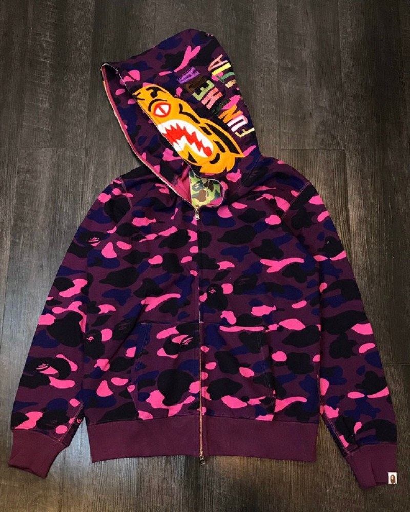 BAPE HOODIE 